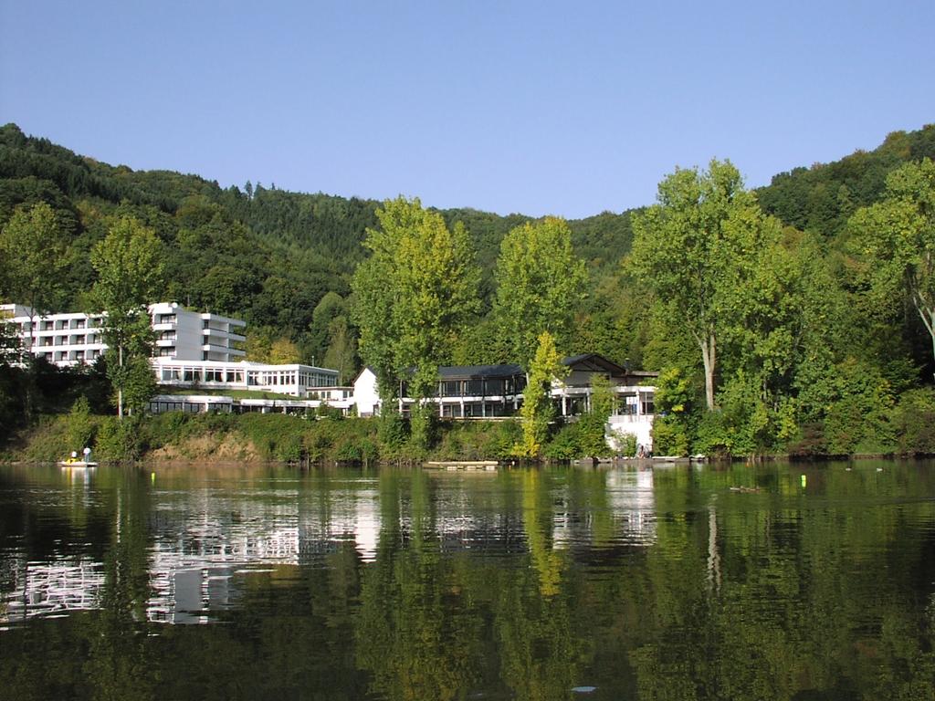 Dorint Seehotel&Resort Bitburg/Südeifel Biersdorf Exterior foto